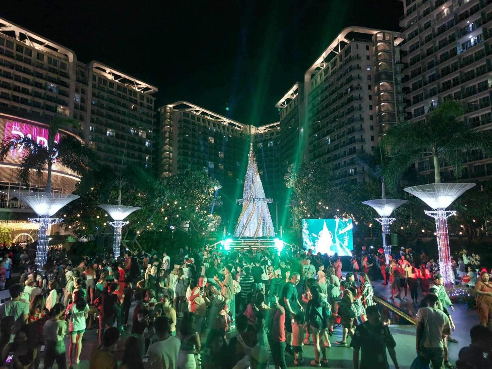 Azure Condo Resort Paranaque Bldg Maldives 마닐라 외부 사진
