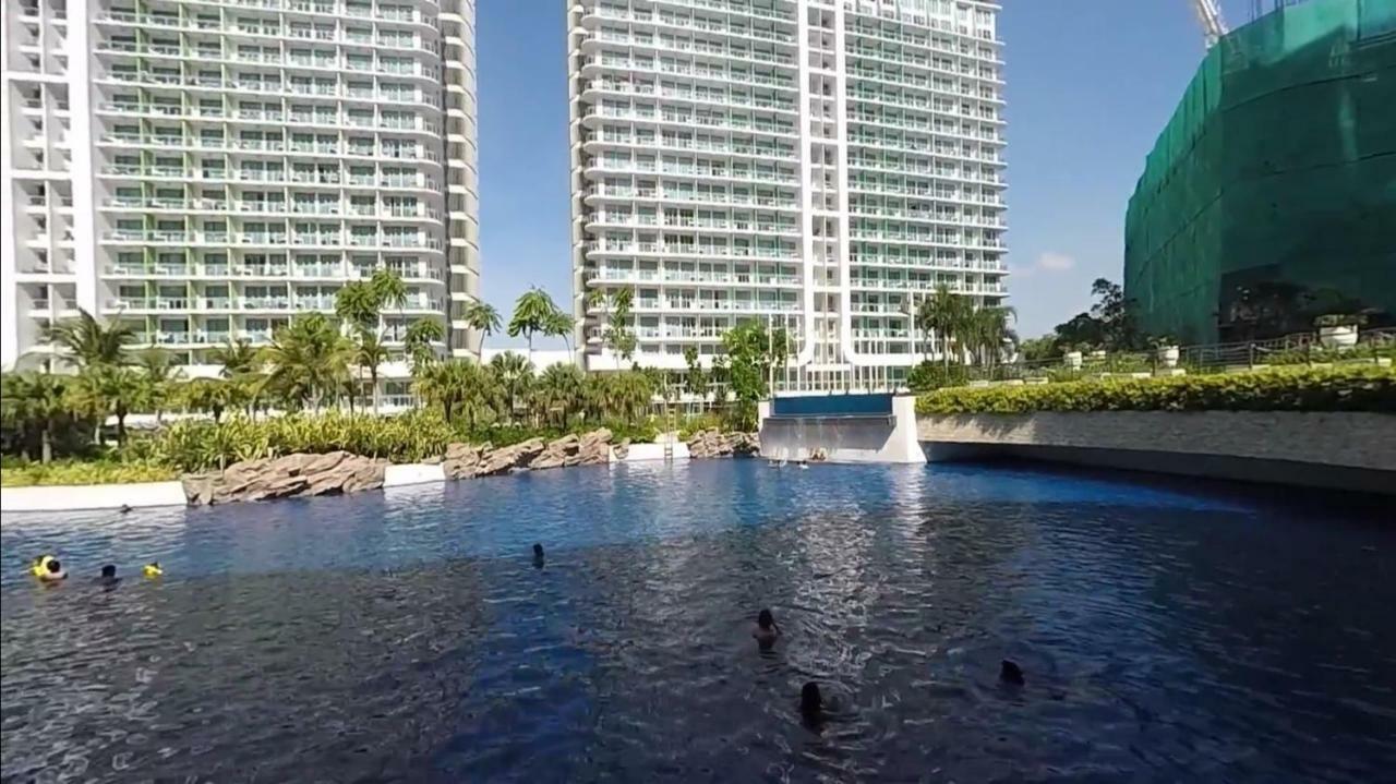 Azure Condo Resort Paranaque Bldg Maldives 마닐라 외부 사진